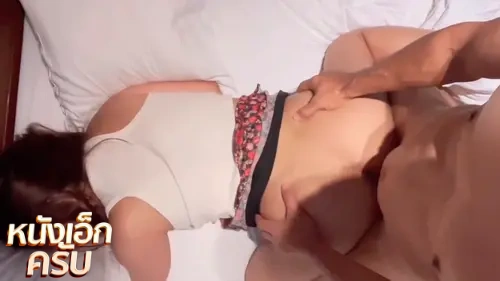 คลิปหลุดใหม่ล่าสุด janeja81 น้องเจน สาวสวยหุ่นอวบๆ จับควยโม๊กสดดูดบ๊วบๆ แล้วจับเสียบหีขึ้นขย่มดังตับๆ แล้วโดนจับซอยยิกๆ